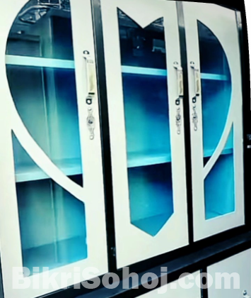 ওয়াল শোকেস